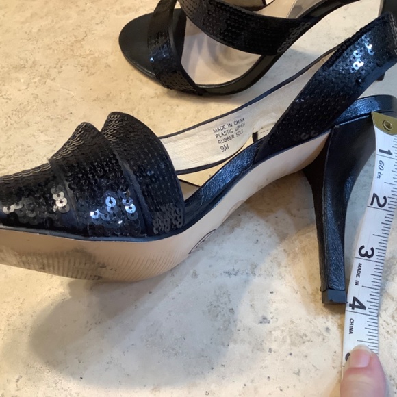 Michael Kors sequin dressy heels - Picture 7 of 9